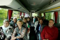 01_Die_Teilnehmerinnen_und_Teilnehmer_im_Exkursionsbus