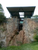 02_Korbacher_Spalte_im_250_Millionen_Jahre_alten_Zechstein