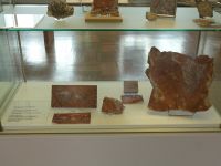 3_Vitrine21_unten__KB