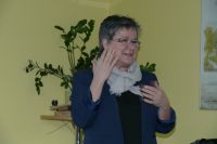 02_Begrüßung_durch_Erika_Emmerich_vom_Umweltzentrum_Hanau_WO