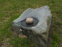 2b5_Museum_Groß_Raden_Original_einer_slawischen_Trogmühle_wo