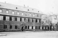 01_ehemaliges_Kanzleigebäude_Schlossplatz